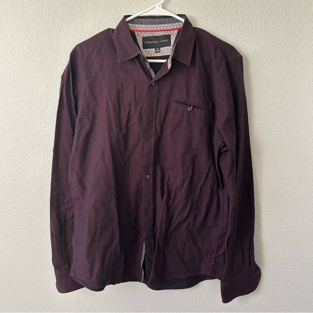 Signature Studio Burgundy Shirt